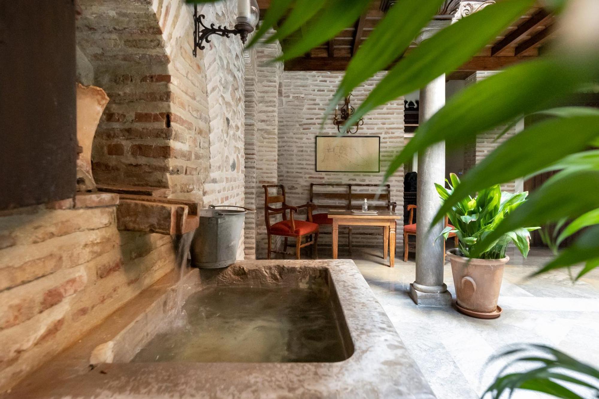 Apartamentos En Pleno Centro, Aljibe Rodrigo Del Campo 1B Granada Dış mekan fotoğraf
